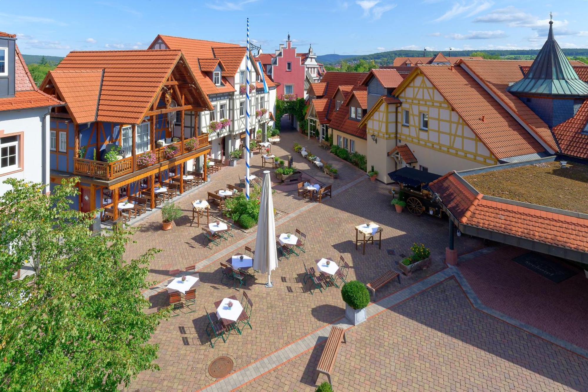 Seehotel Niedernberg - Das Dorf Am See Exterior foto